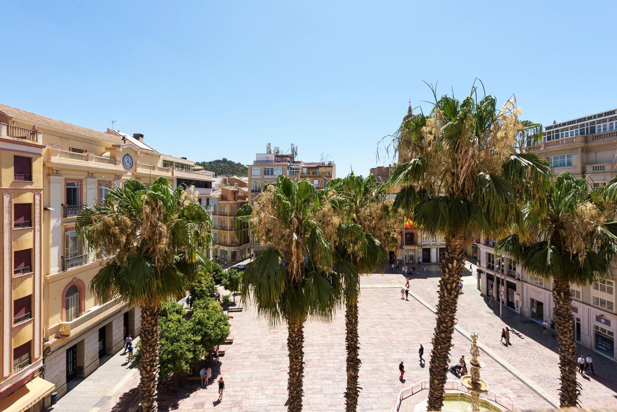 U-nique Plaza Constitucion Malaga